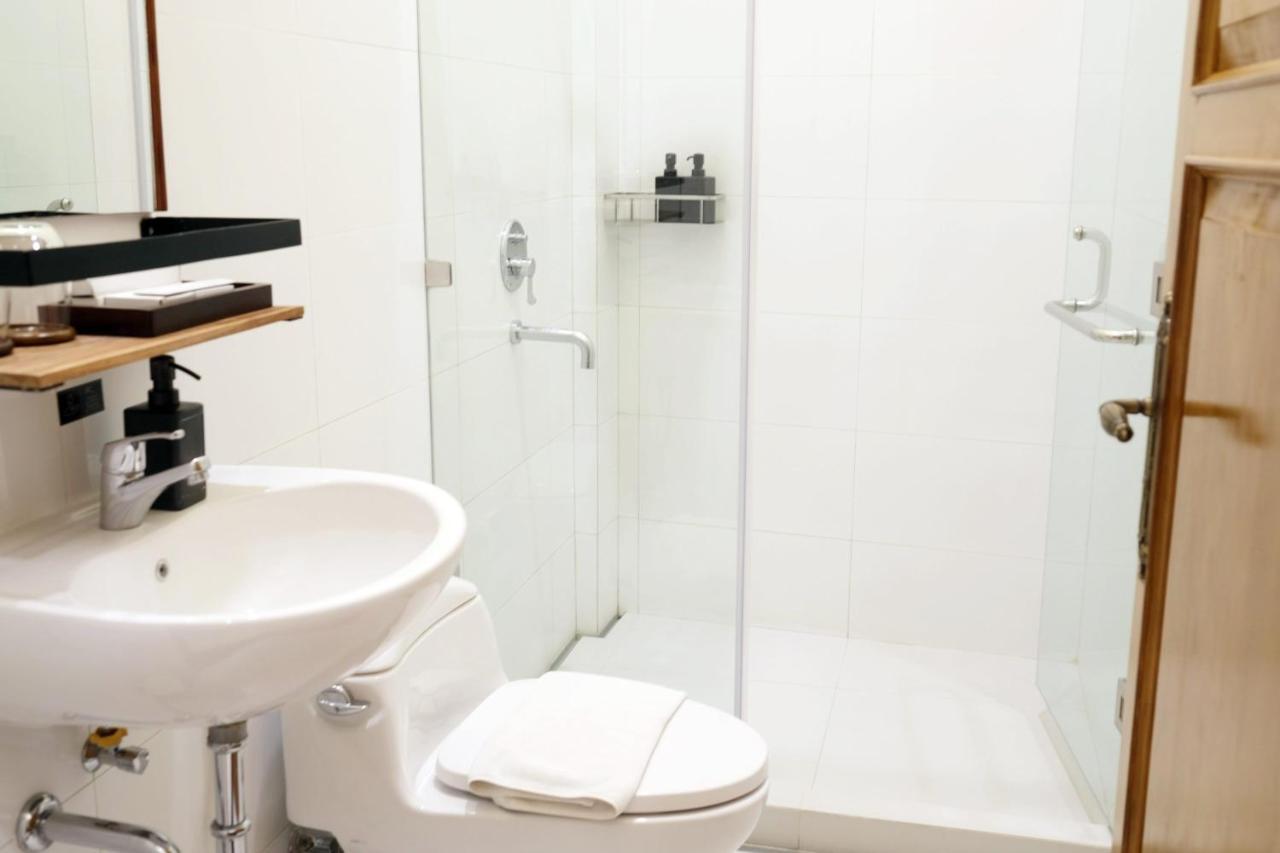 Tirtodipuran Hotel By Natts Hospitality Indonesia Джокьякарта Экстерьер фото