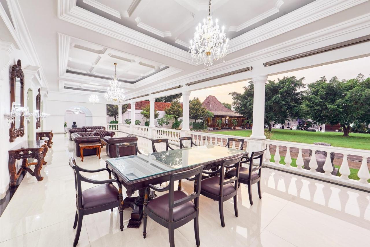 Tirtodipuran Hotel By Natts Hospitality Indonesia Джокьякарта Экстерьер фото