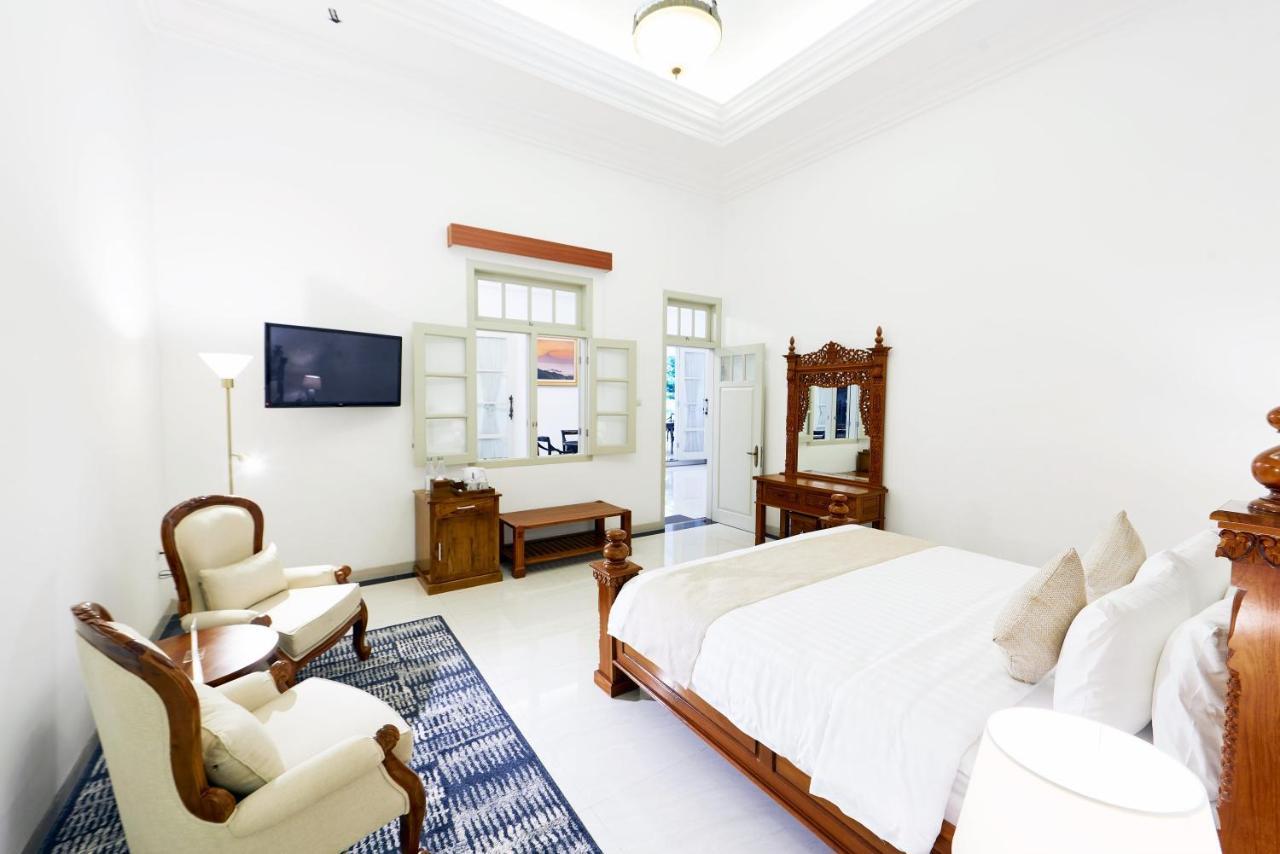 Tirtodipuran Hotel By Natts Hospitality Indonesia Джокьякарта Экстерьер фото