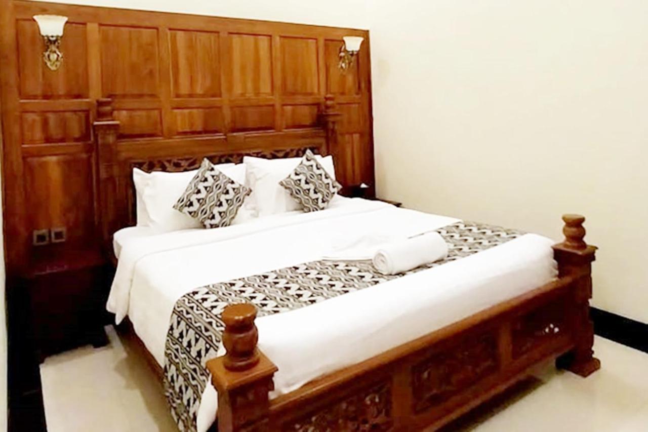Tirtodipuran Hotel By Natts Hospitality Indonesia Джокьякарта Экстерьер фото